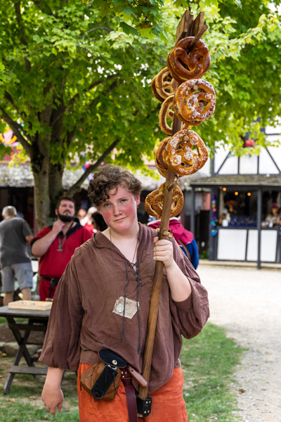 ohio renaissance festival, pretzels
